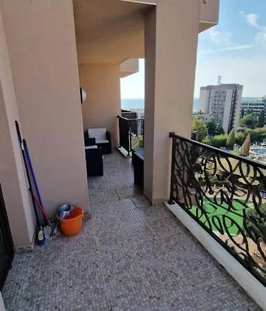 V 5 Rezorte S Vyhladom Na A Bazeny *