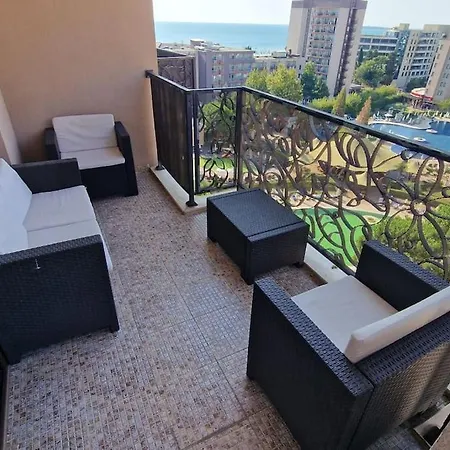 V 5 Rezorte S Vyhladom Na A Bazeny Apartment *