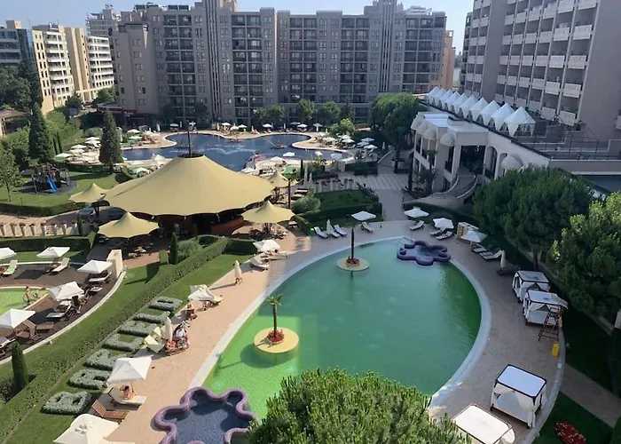 公寓 Apartman 5 Rezorte S Vyhladom Na More A Hory 阳光海滩