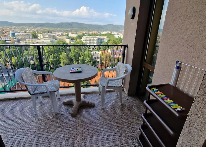 Apartmán 5 rezorte s výhľadom na more a hory